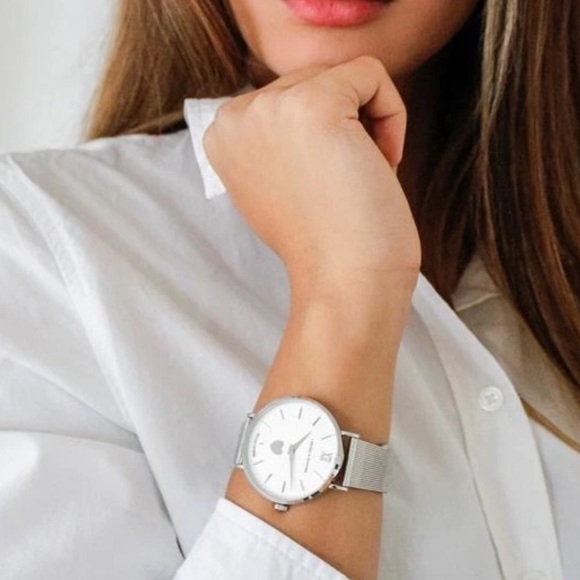 BNIB Silver Jilly Box Jillian Harris x Larsson & Jennings Watch - Picture 6 of 6